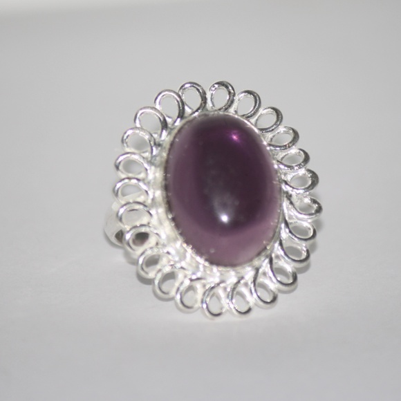 Beautiful Amethyst and Silver ring NWOT - Picture 3 of 4